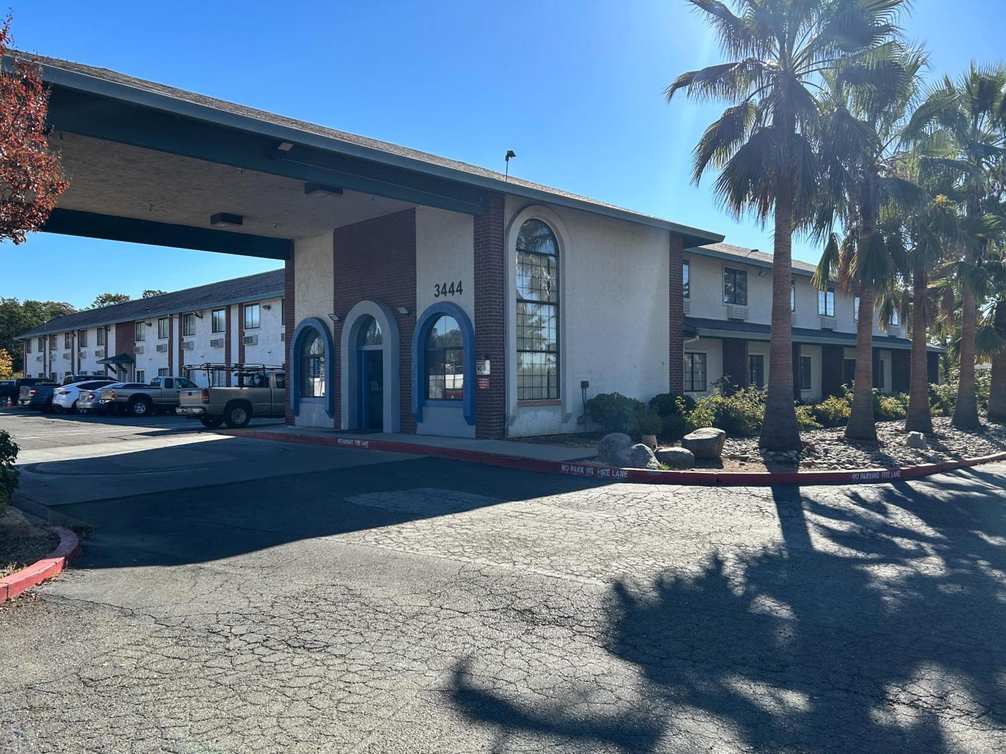 Studio 6 Suites Cameron Park, Ca Folsom מראה חיצוני תמונה